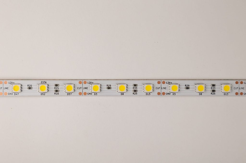 LED trake , LED Stripes , LED aluminum profili , LED aluminium profiles, LED sijalice , LED Bulbs , LED rasveta , LED lighting