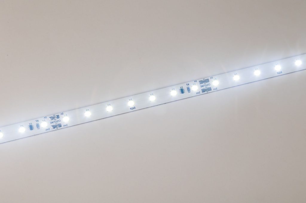 LED trake , LED Stripes , LED aluminum profili , LED aluminium profiles, LED sijalice , LED Bulbs , LED rasveta , LED lighting Osram Duris Infineon