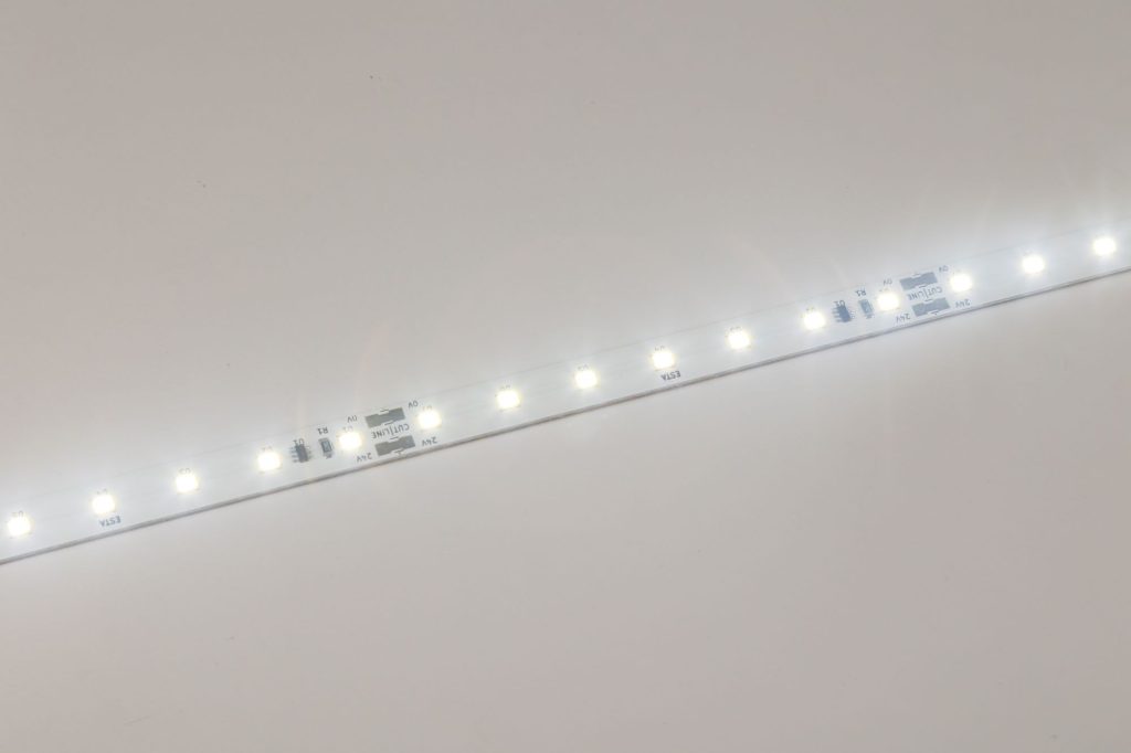 LED trake , LED Stripes , LED aluminum profili , LED aluminium profiles, LED sijalice , LED Bulbs , LED rasveta , LED lighting Osram Duris Infineon