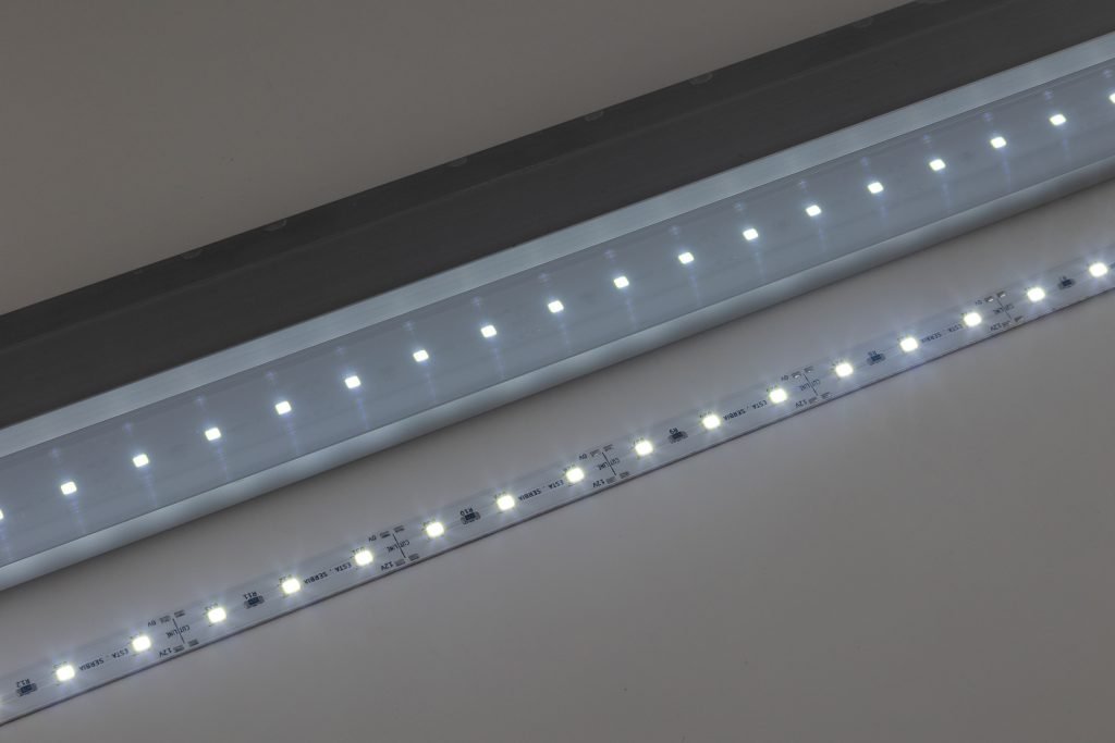 Connecta LED Traka - Слика 7