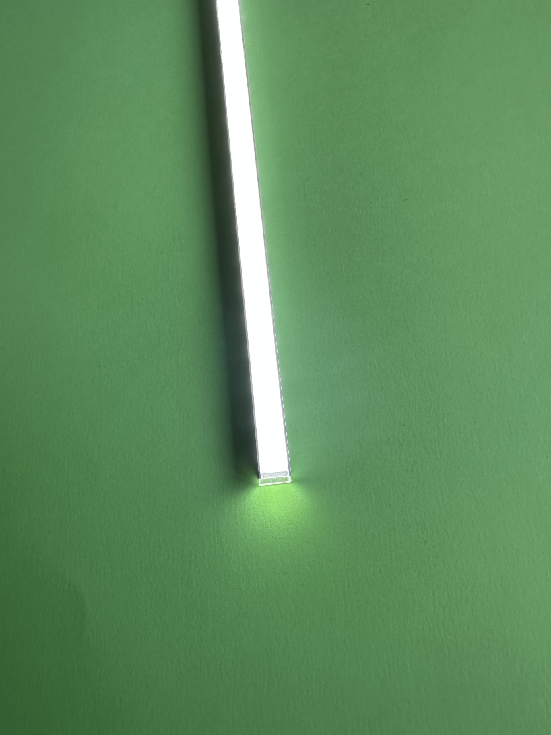 Ambijentalna LED svetlosna linija IP65